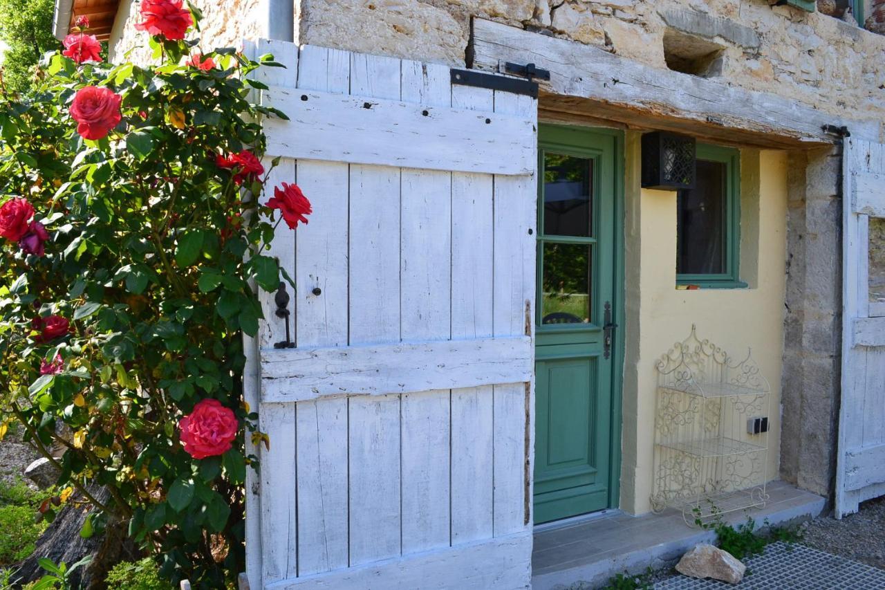 Couanac Gite Familial A La Campagne Avec Piscine Cayriech Exteriér fotografie